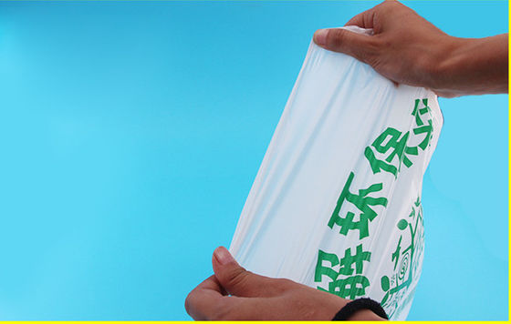 Сумки устойчивого супермаркета простирания Biodegradable устранимые, возлагают белые сумки отброса